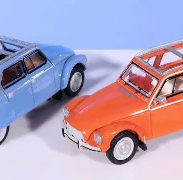 INT.Brekina 87.Citroën Dyane open