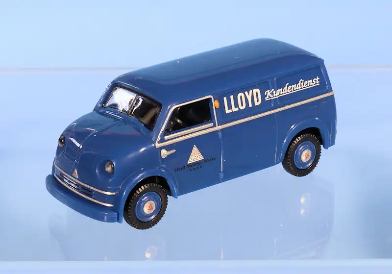 INT.Wiking 87.Lloyd LT 500(1)