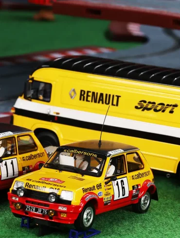 Renault Alpine Team 2