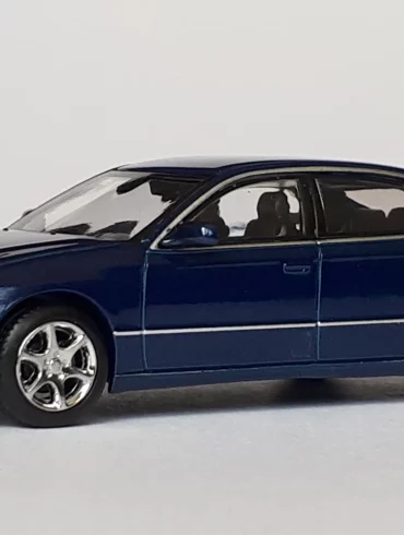 1;64 Hobby Japan Lexus GS430 1