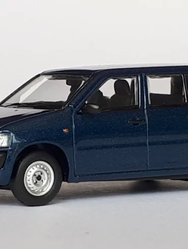 1;64 Hobby Japan Toyota Probox Van DX 1