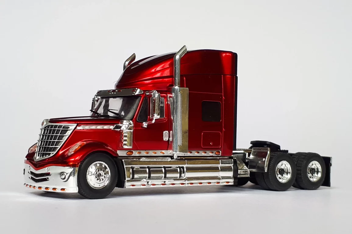 1;64 Ixo International Lonestar 1