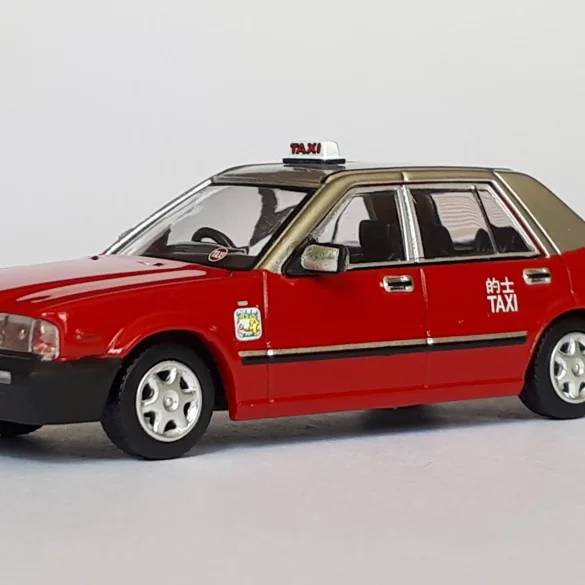 1;64 Tiny Nissan Cedric 1