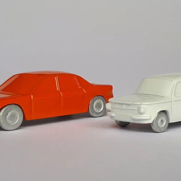 1;76 Officina 942 NSU Prinz 4 & NSU Ro 801