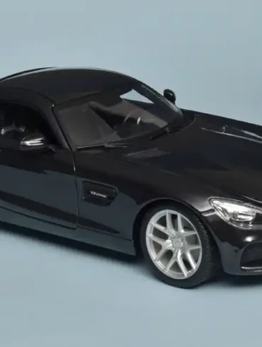 18maisto M AMG GT 2015 1