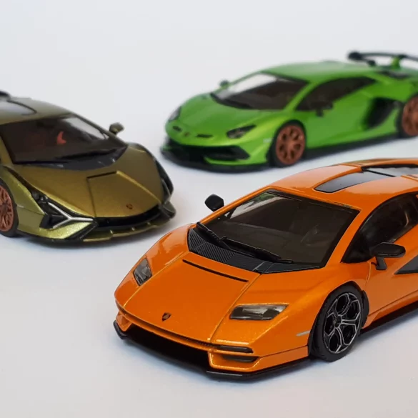 1;64 Hung Hing Collectibles Lamborghini 1