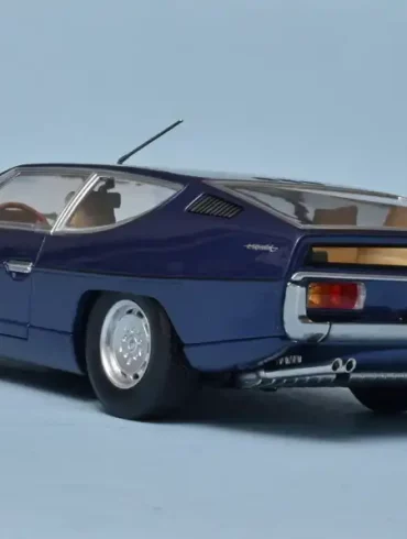 18KKscale Lambo Espada 1968 2