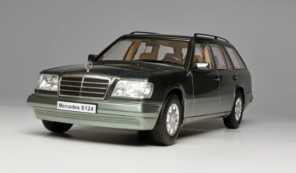 18Triple9 MB E Klasse T 1995 5