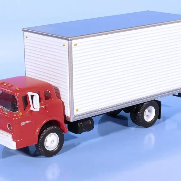 INT.Athearn 87.Ford C series(1)