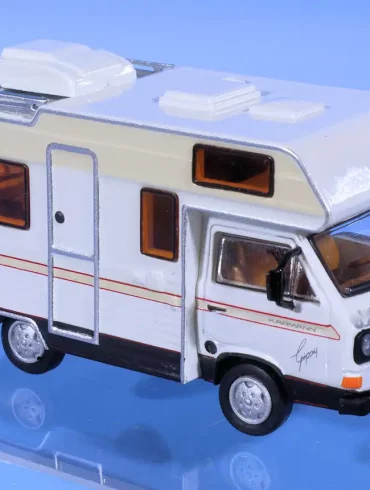 INT.Brekina 87.VW Karmann T3(1)