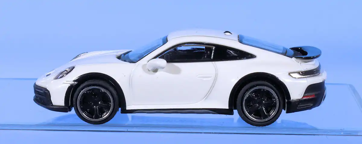 INT.Minichamps 87.Porsche 911 Dakar(3)