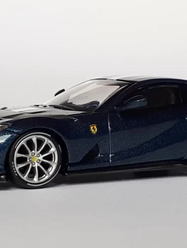 1;64 BBR Ferrari 812 Competizione 1