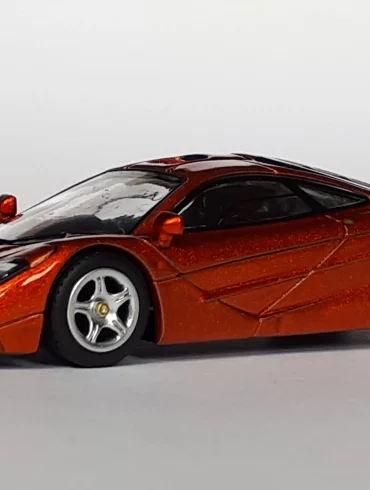 1;64 Pop Race McLaren F1 1