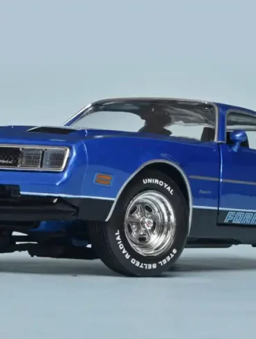 18AW Pontiac Firebird Fomula 1978 1
