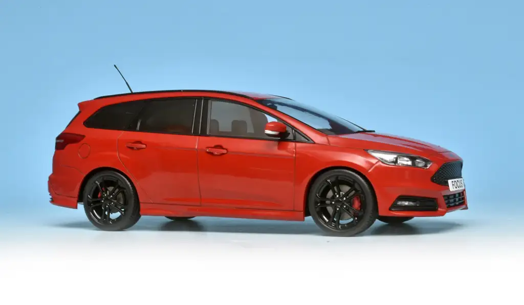 18MCG Ford Focus ST Turnier 2014 1