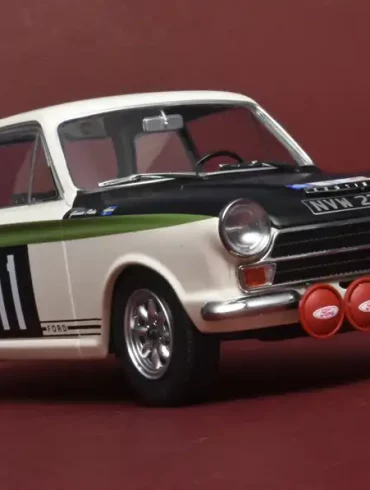 18MCG Ford Lotus Cortina MKI RAC rally 1966 1