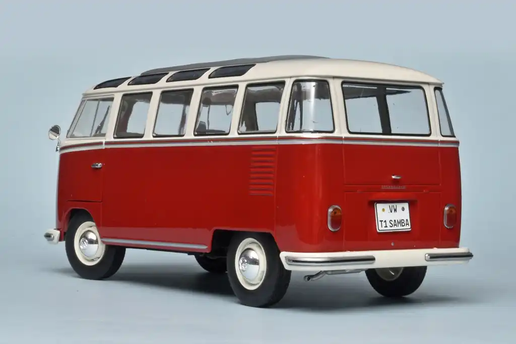 18Solido VW T1 Samba 1962 2