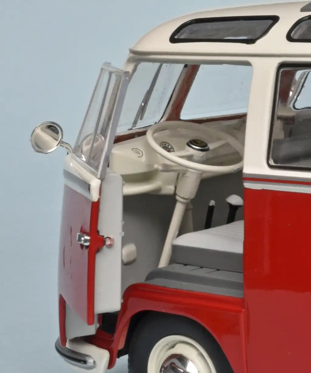18Solido VW T1 Samba 1962 4