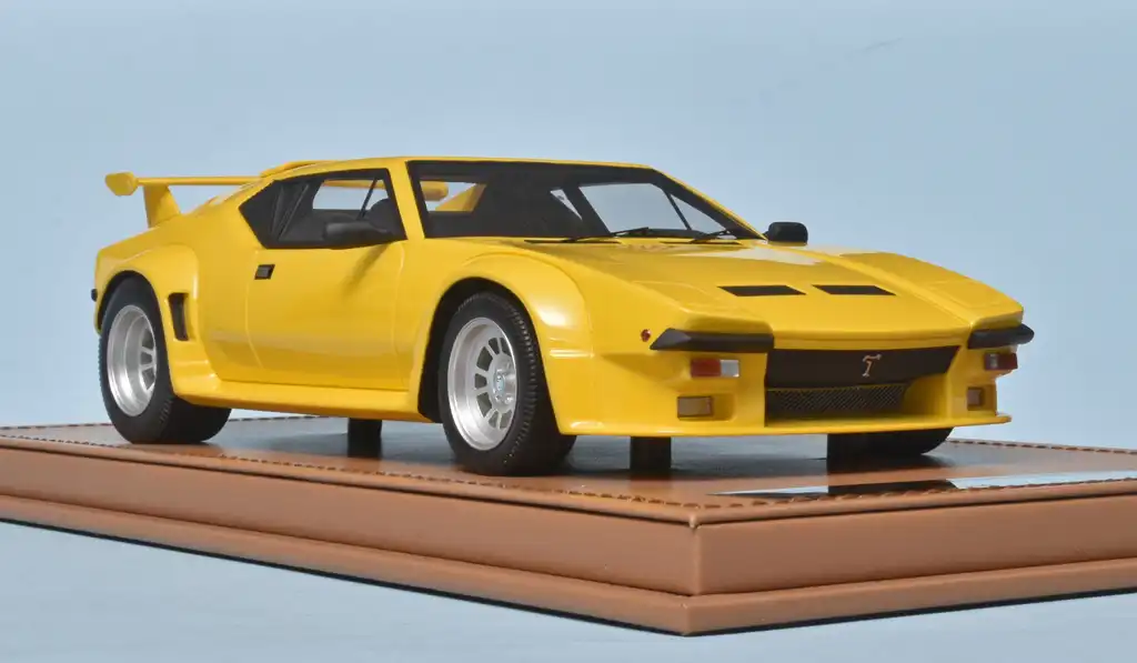 18Tecnomodel De Tomaso Pantera GT5 1982 1