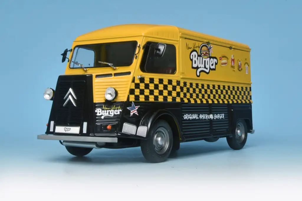 18solido Citroën HY 1969 Burger 1