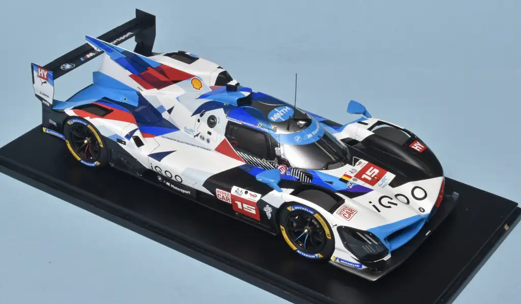 18spark BMW M hybrid V8 LM 2024 1a