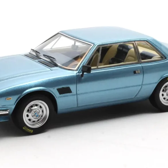 43Matrix De Tomaso Longchamp (1)