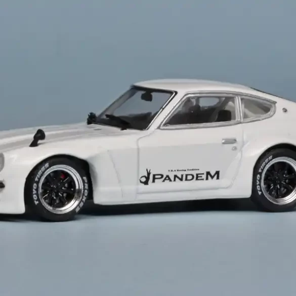 43solido Datsun 240Z Pandem 1973 1