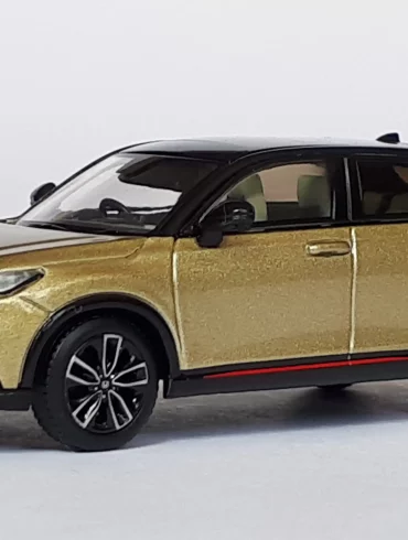 1;64 Hobby Japan Honda Vezel eHEV Play 1