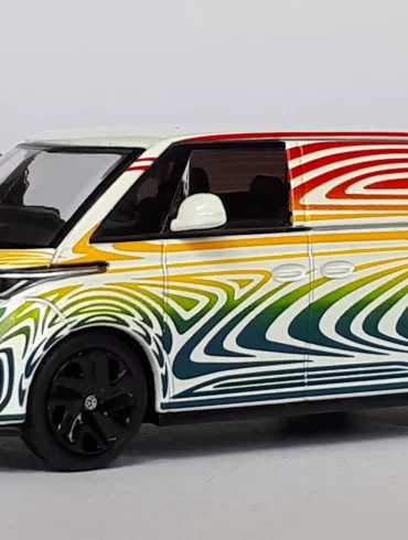 1;64 Mini GT Volkswagen ID. Buzz Prototype 1