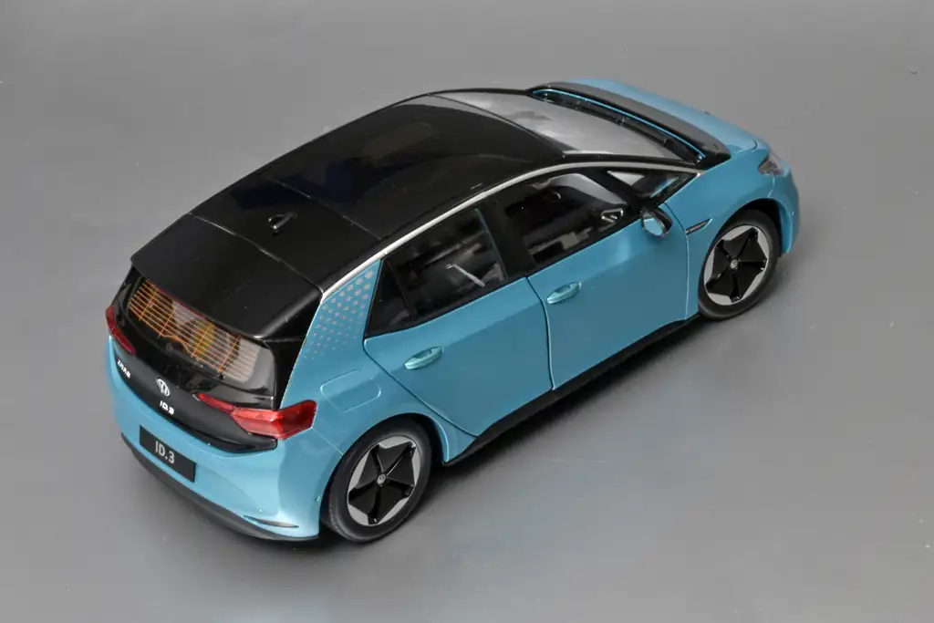 18PaudiM VW ID3 3