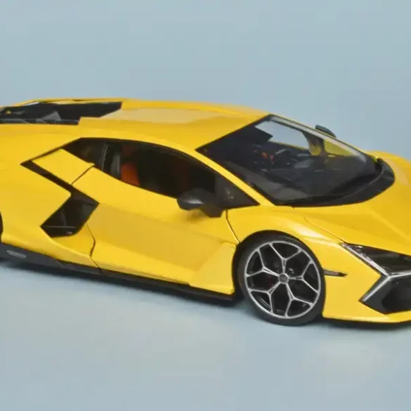 18maisto Lamborghini Revuelto 2023 1