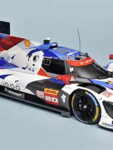 18minic BMW M Hybrid V8 LMDH 2024 Rossi .. 1