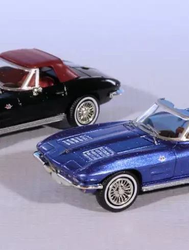 INT.Brekina 87.Chevy Corvette C2(1)