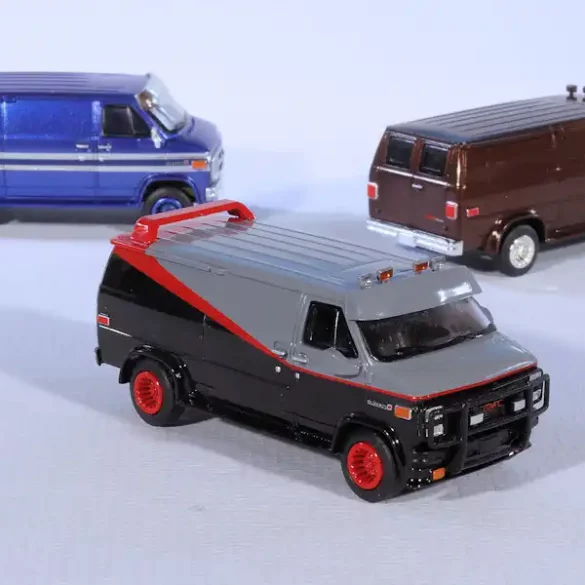 INT.Brekina 87.GMC Vandura(1)