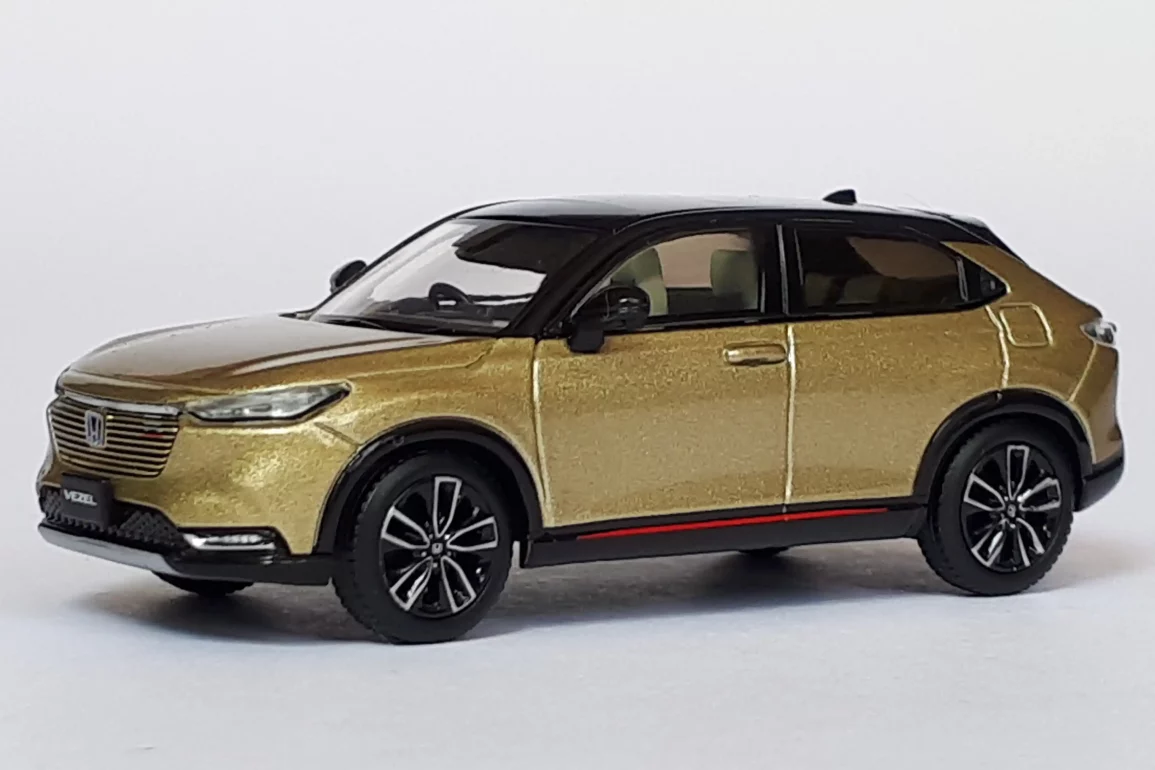 1;64 Hobby Japan Honda Vezel eHEV Play 1