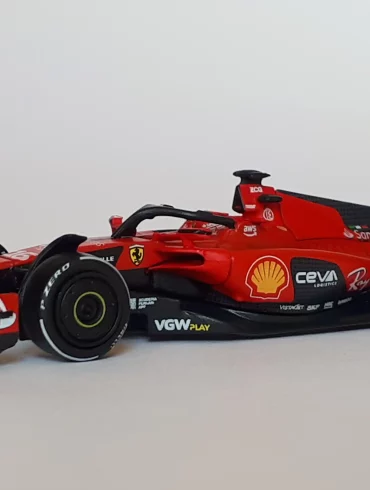 1;64 BBR Ferrari SF 23 1