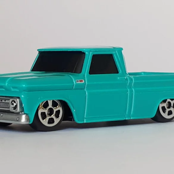 3 inch Maisto Chevrolet C10 1