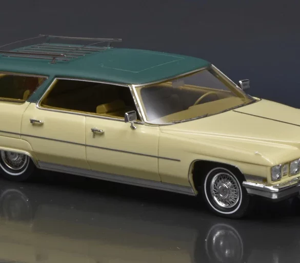 43matrix Cadillac deVille Wagon 1972 2