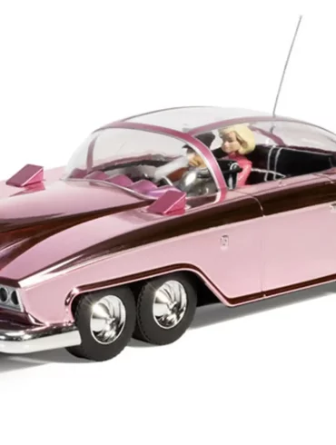 Scalextric Thunderbirds FAB 1 Chrome Edition C4579A