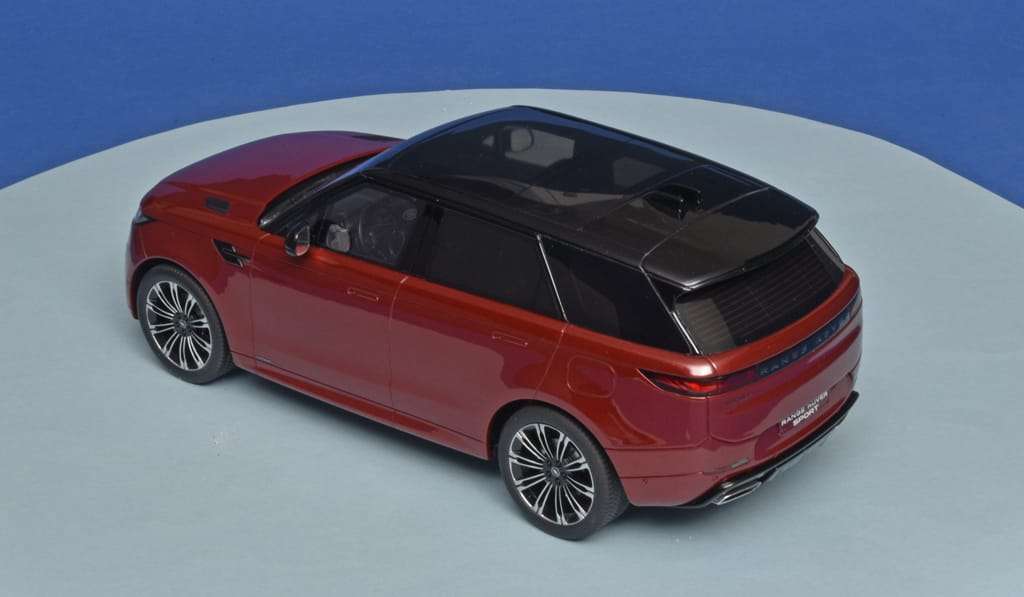 18GTspirit Range Rover Sport 2022 4 18GTspirit Range Rover Sport 2022 4