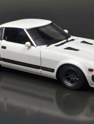 18IgnitionM Nissan Fairlady Z 1975 2