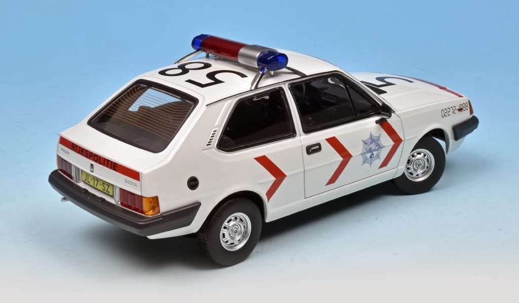 18Triple9 Volvo 343 politie 1982 3 18Triple9 Volvo 343 politie 1982 3