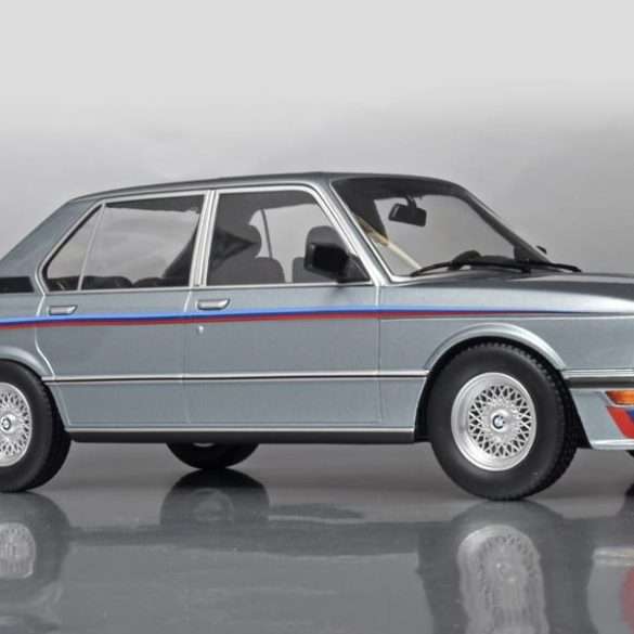 18minic BMW M535i 1980 1
