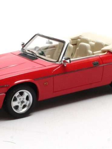 43Matrix Jaguar XJS 4.0 Convertible (01)