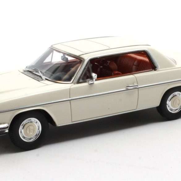 43Matrix Mercedes Benz 250C (01)