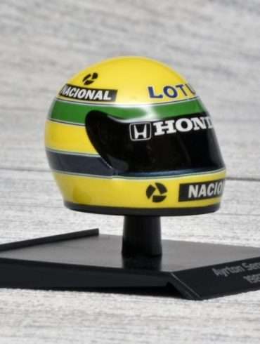 10minic Senna helm Lotus 1987 1