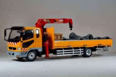 1;64 GCD Mitsubishi Fuso Fighter 1