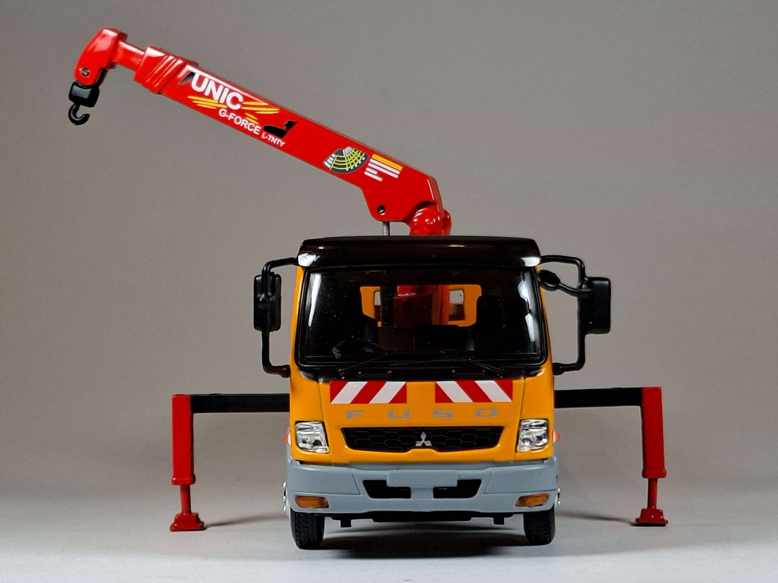 1;64 GCD Mitsubishi Fuso Fighter 6