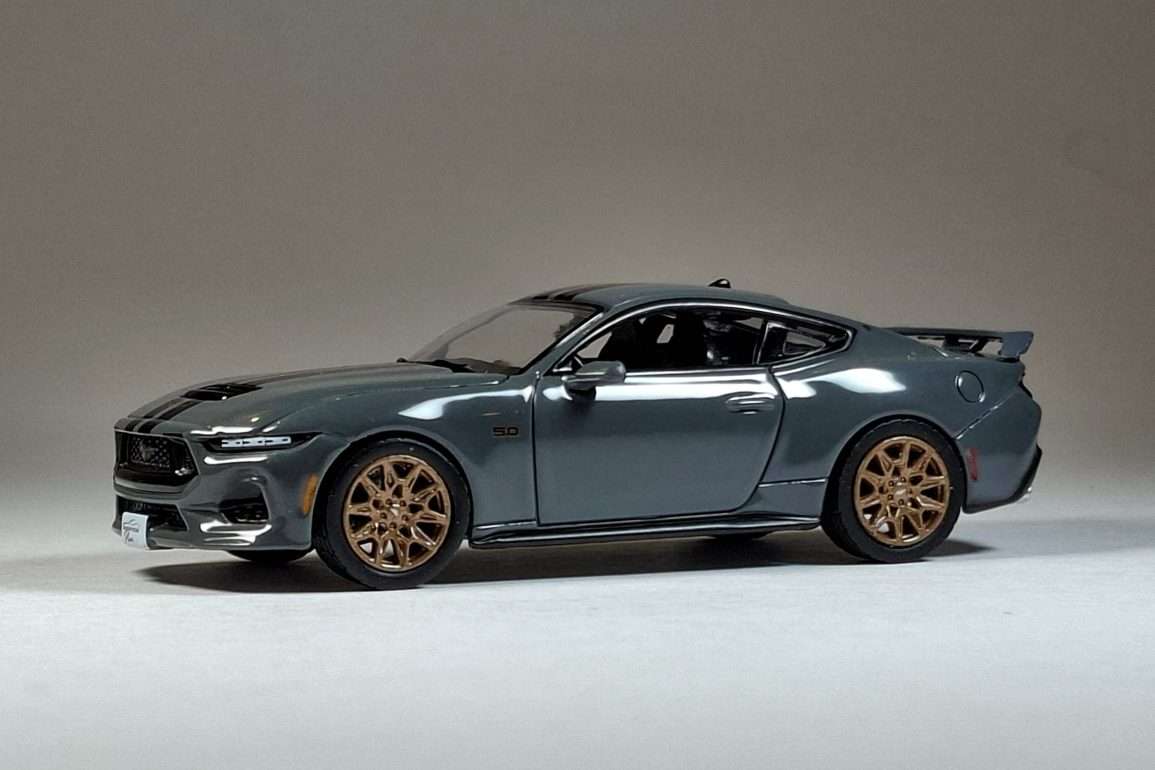 1;64 GreenLight Ford Mustang GT 1