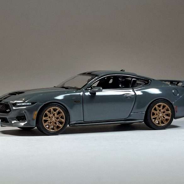 1;64 GreenLight Ford Mustang GT 1